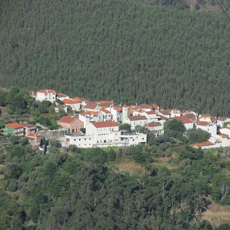 Alojamento Local De Pardieiros Avô Exterior foto